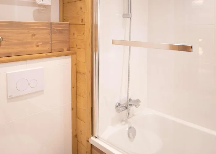 Renove A - 4 Pers, 3 Flocons Argent, Au Pied Des Pistes - Fr-1-637-57 Val Thorens